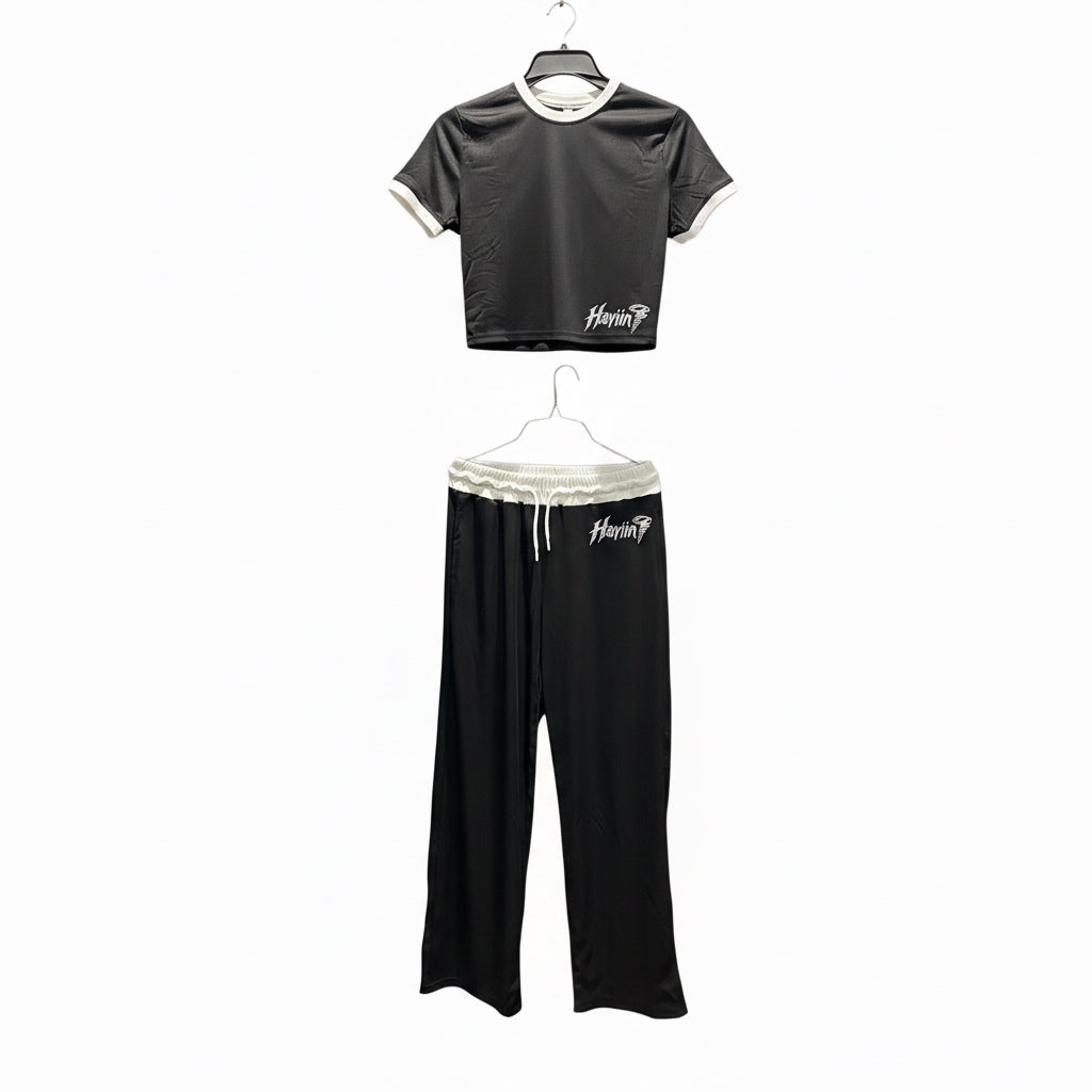 Haviin🌪️ 2pcs crop top and stretch pants