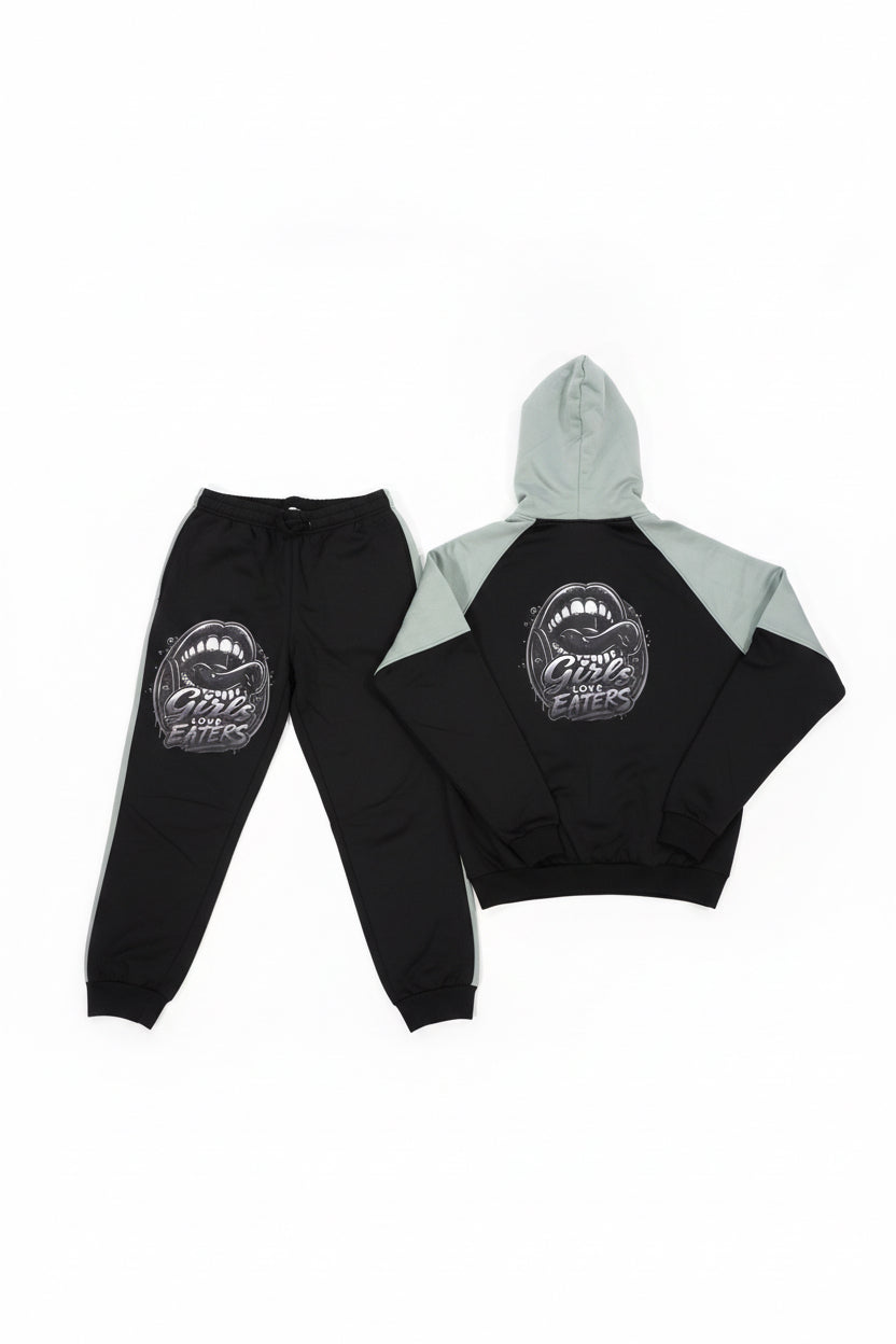 Girls Love Eaters 💰 2pc jogger set
